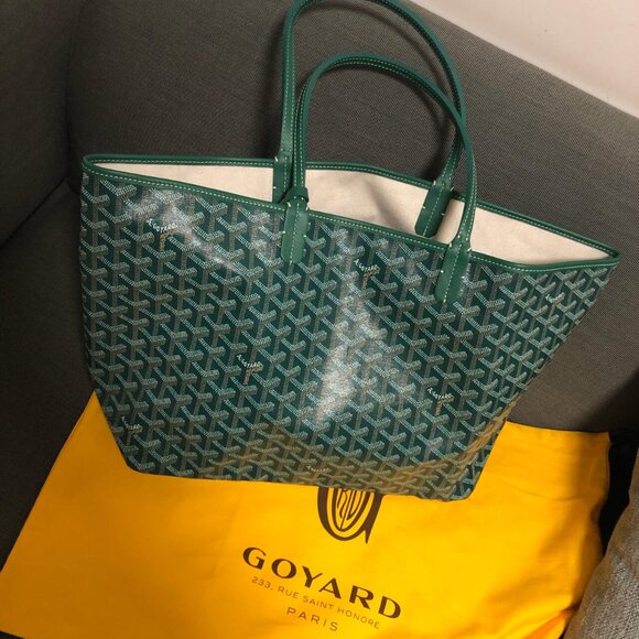 Goyard. Handbags - Goyard Saint Louis PM Tote - GREEN